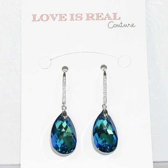 Water Droplet Earrings Made w/ Swarovski Crystals - Picture 8 of 8